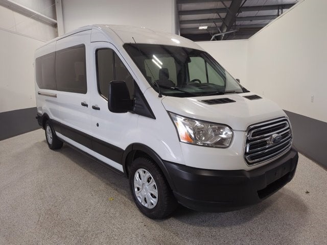2019 Ford Transit Passenger Wagon XLT